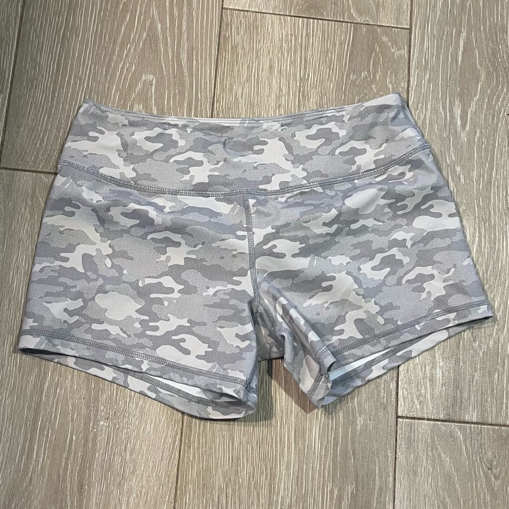 Born primitive double take booty shorts